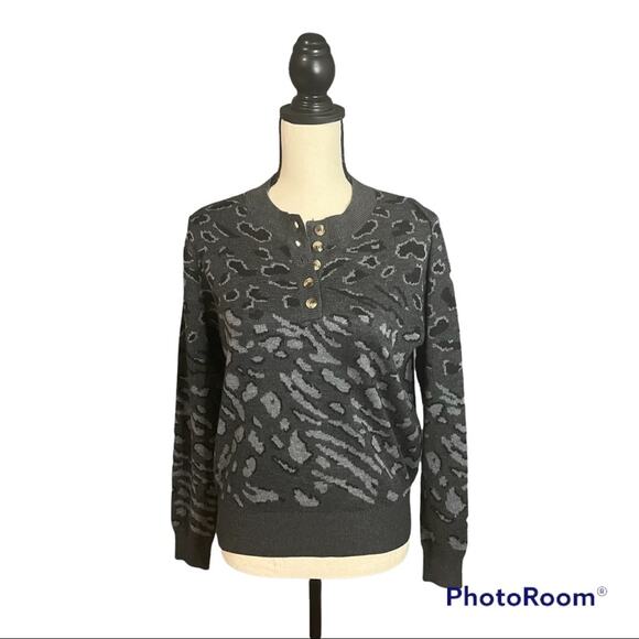 Heartloom | Women's Black Gray Cheetah Print 1/4 Button Crewneck Sweater Sz M - Picture 1 of 3
